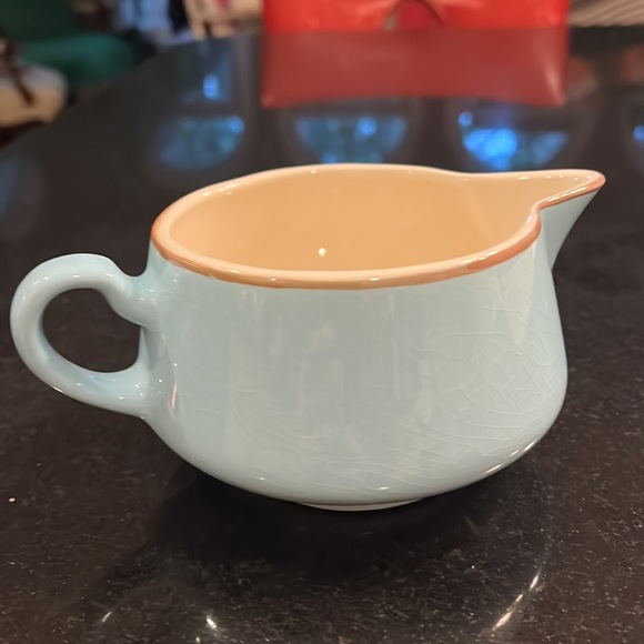Vintage Soft Blue Creamer. Beautiful. - Picture 2 of 7